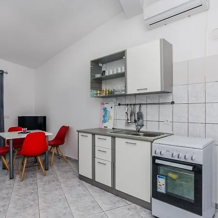 Palaic Apartment *